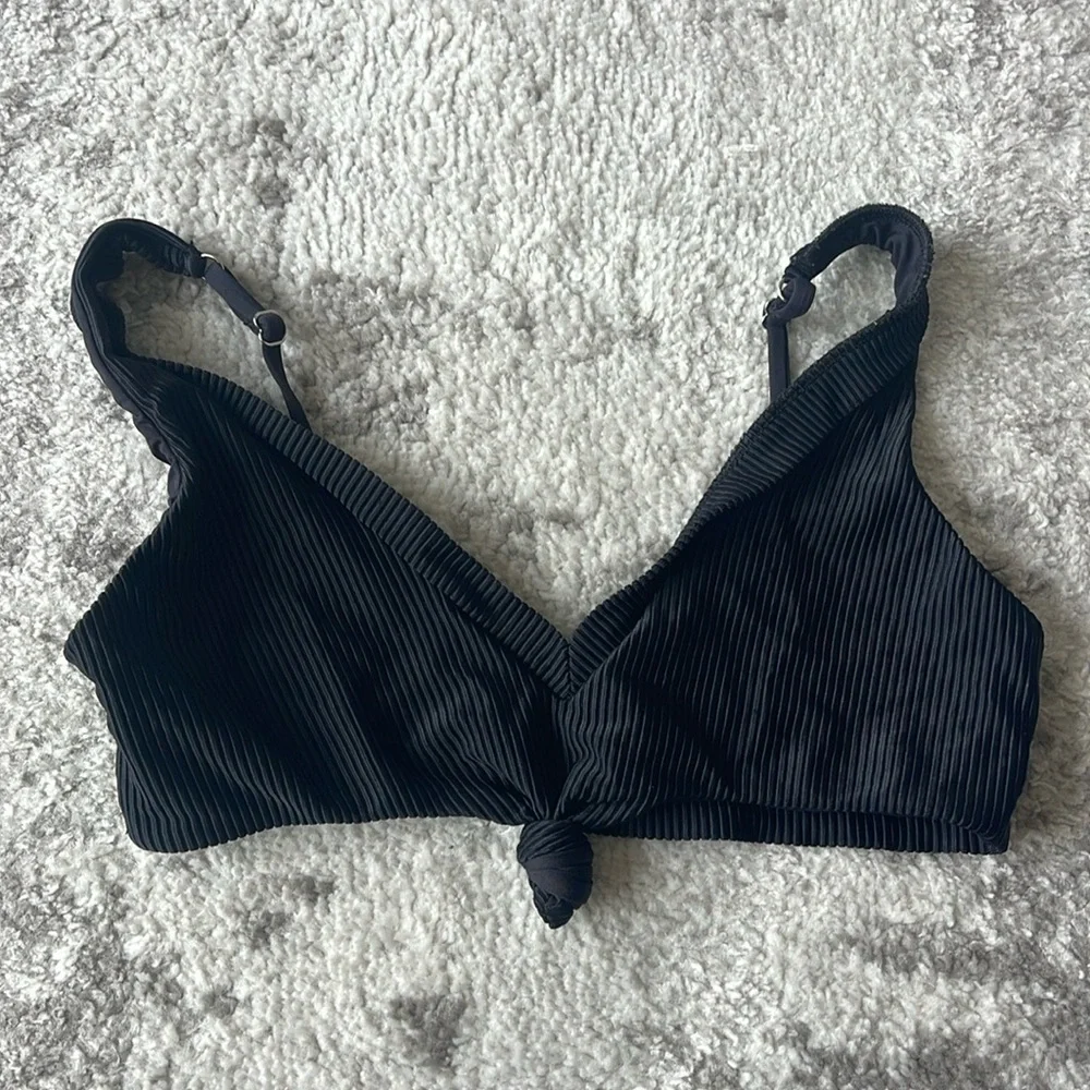 Frankie’s Bikini Top